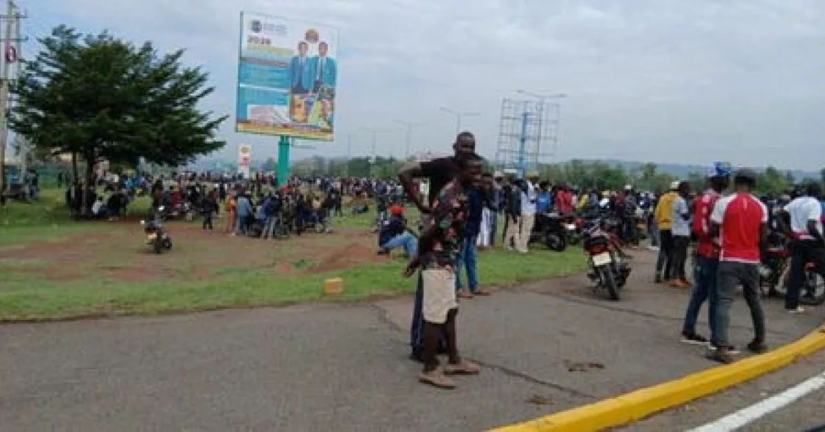 Sifuna at Kisumu